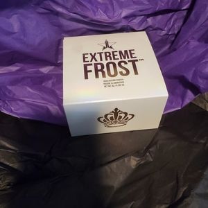 Jeffree Star Extreme Frost Highlighter: Gag Me